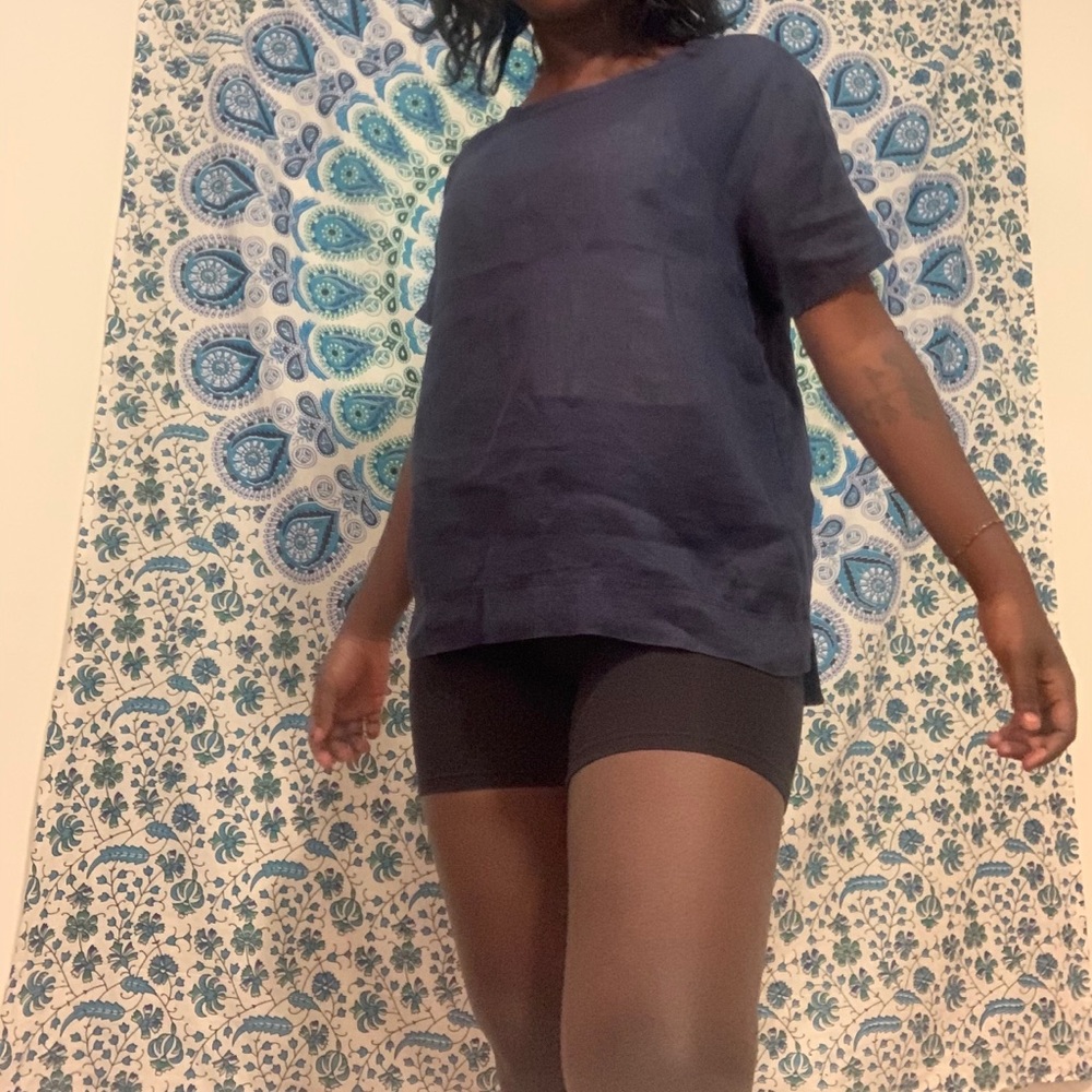 Gap navy shirt